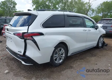 2023 Toyota Sienna 25Th Anniversary Edition z USA, uszkodzony, nr VIN 5TDCSKFC1PS079366